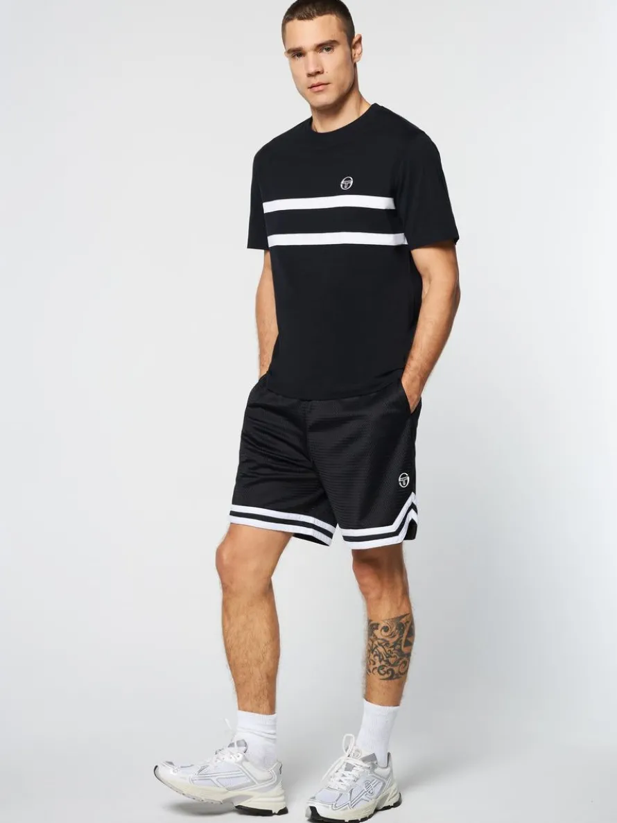 Banda T-Shirt- Black Beauty